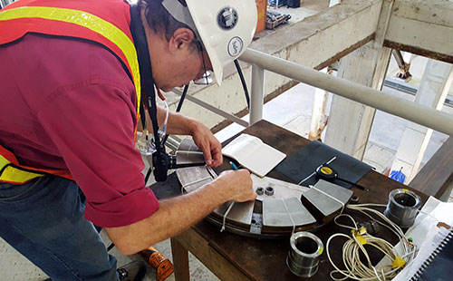 Servicios de ingeniería técnica e inspección in situ