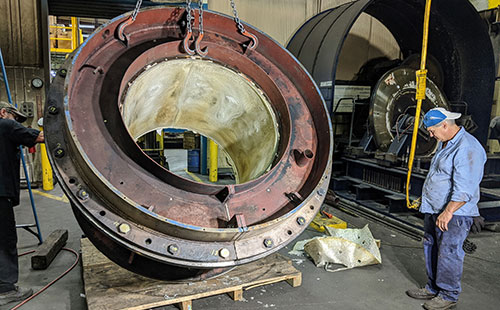 Rodamientos radiales de fundición centrífuga de hasta más de 254 centímetros de diámetro exterior.