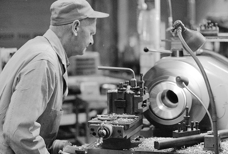 1989: Convenio de suministro exclusivo con Westinghouse Electric Corp.